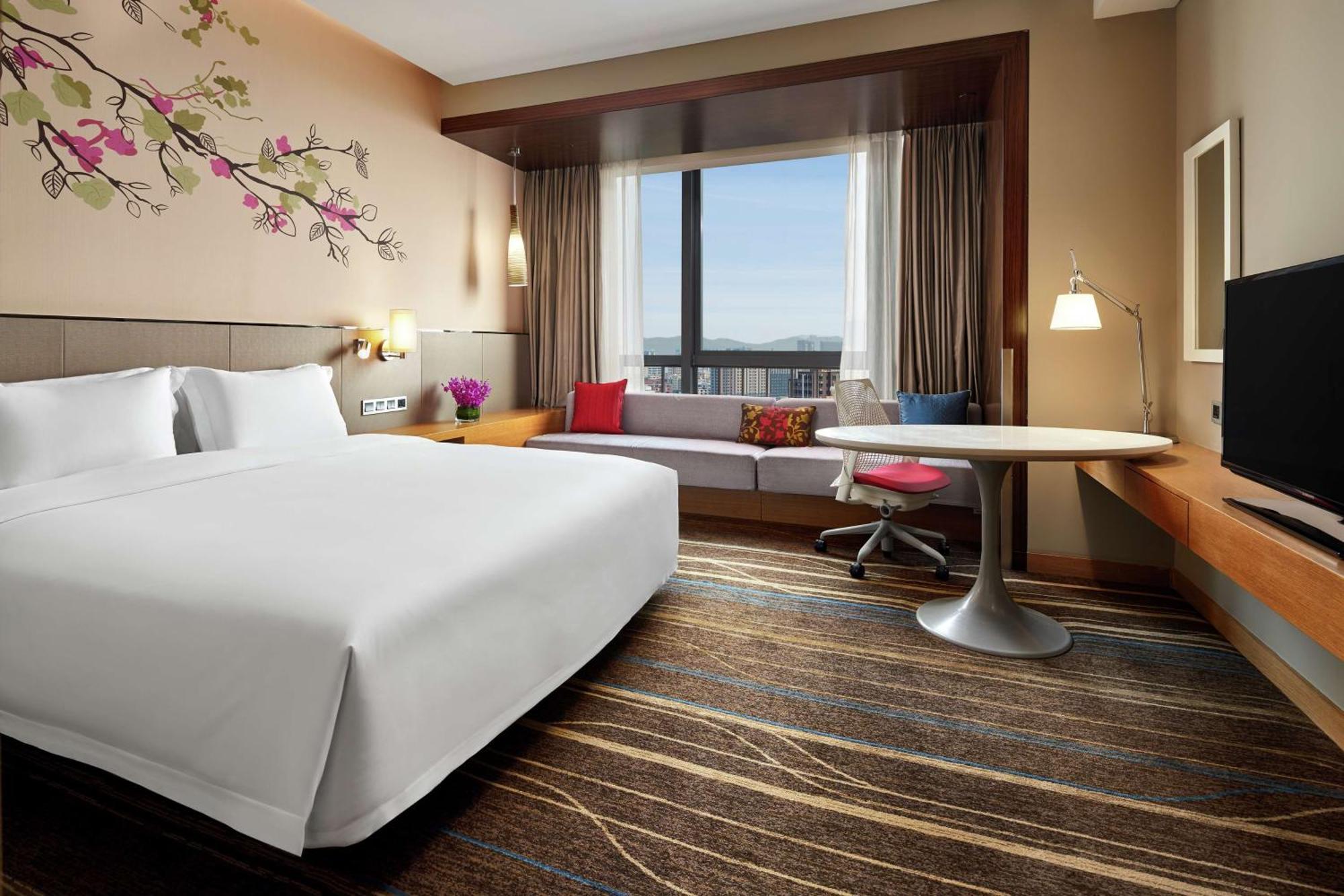 Hilton Garden Inn Shenzhen Bao'An Exterior foto